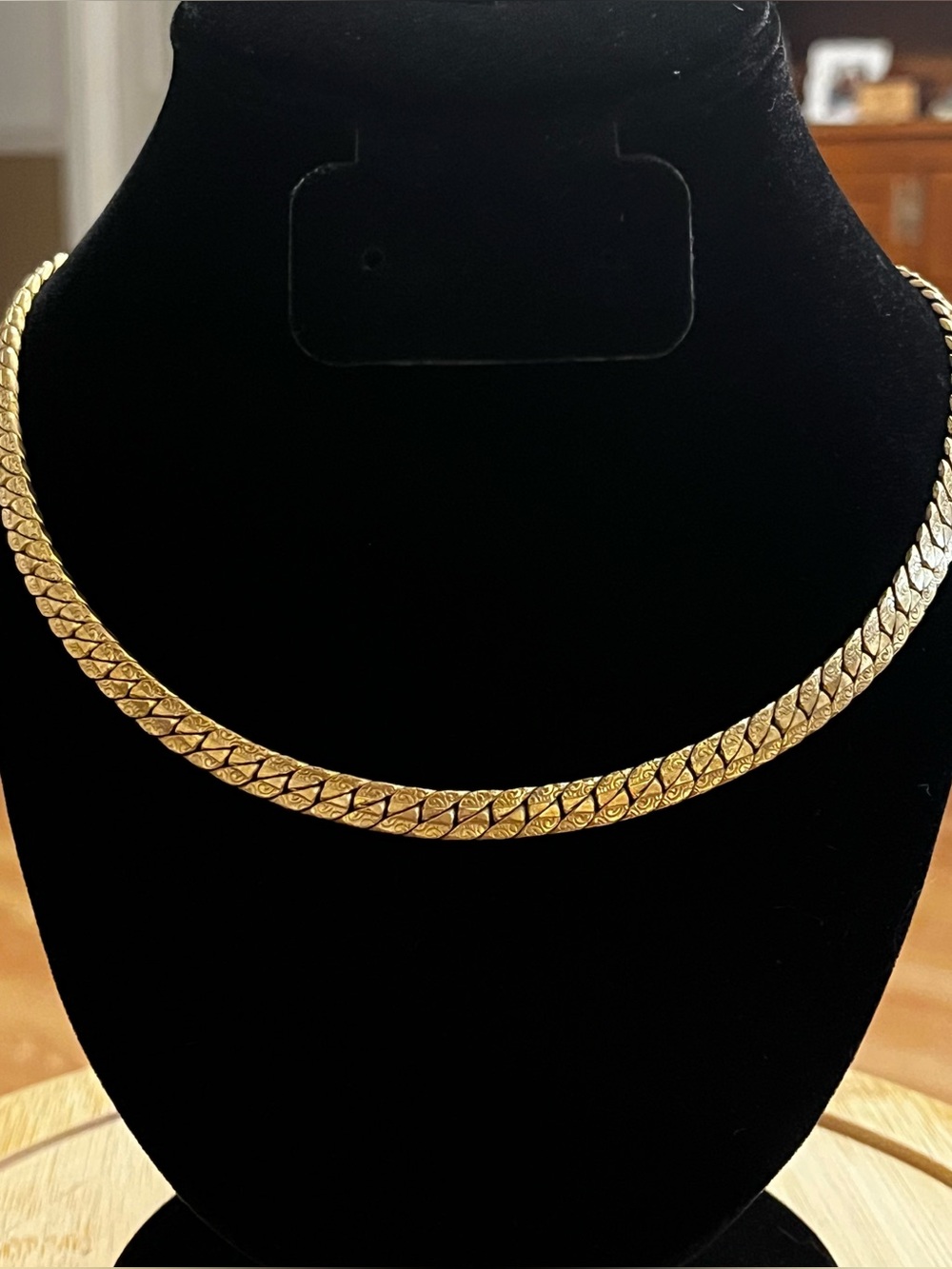 Vintage Gold Tone Textured Link Flat Chain Necklace 18” Patented Clasp